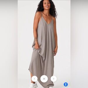 LOVESTITCH | Weekend Mila Maxi Dress | M/L